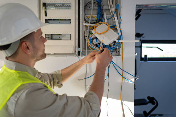 Best Affordable Emergency Electrician  in Hyde Park, UT